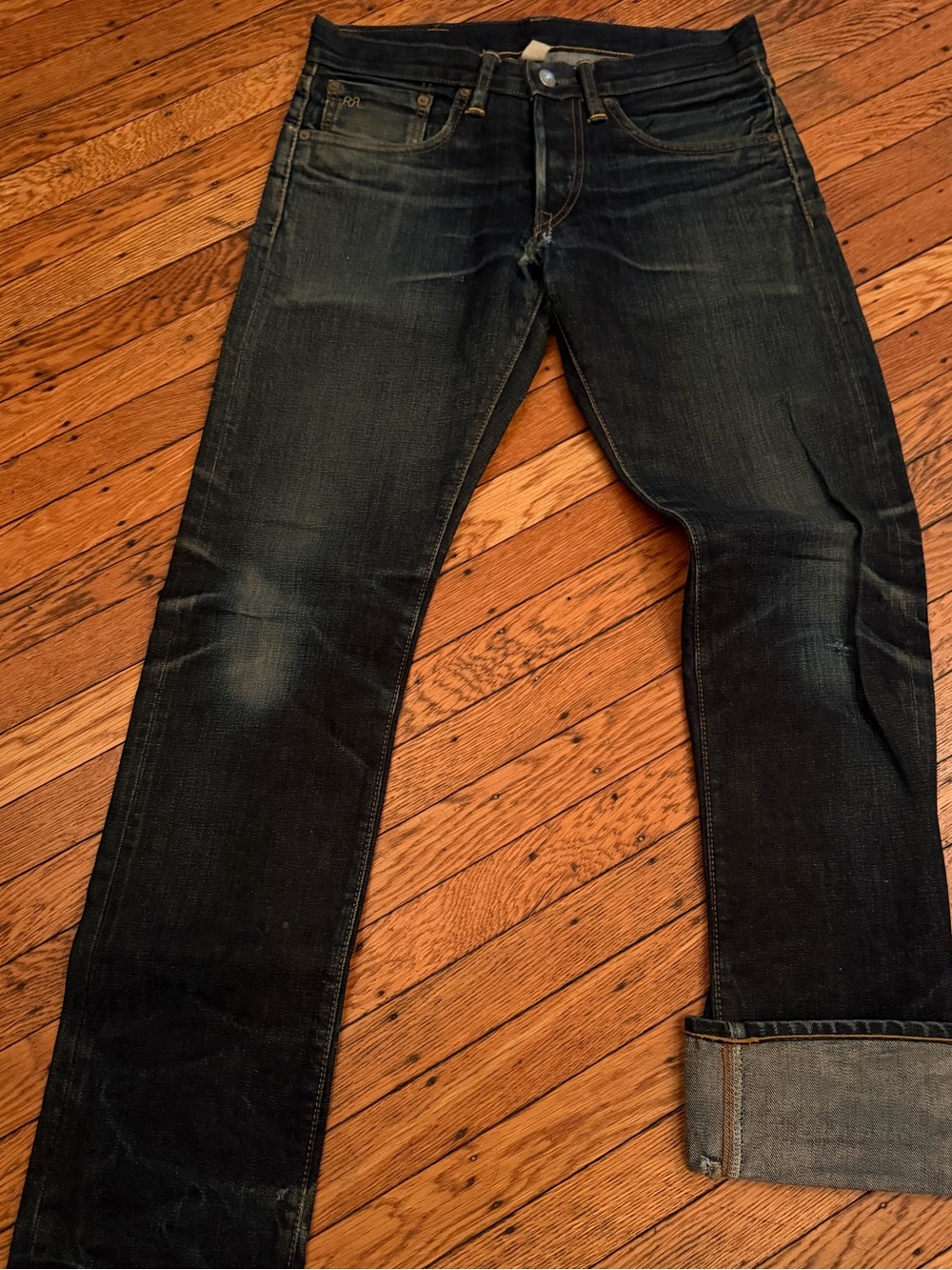 Men's Dark Wash Straight-Leg Jeans - Dark Blue